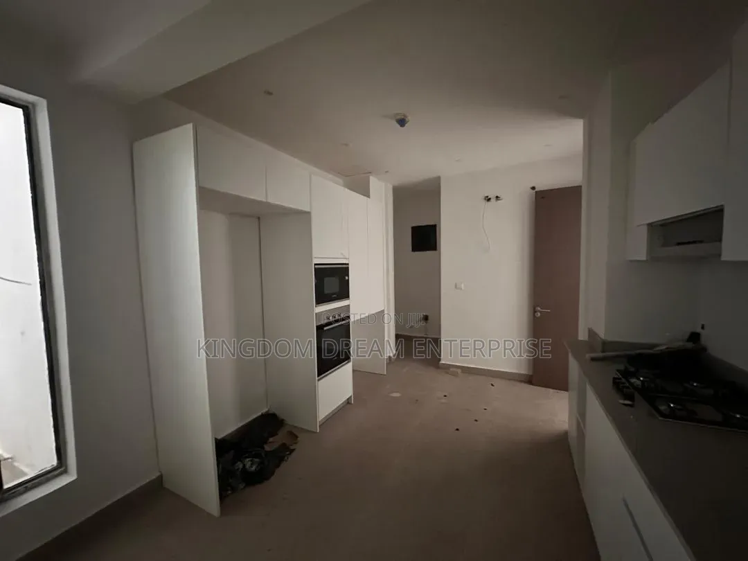 3bdrm Apartment in Ikate Lekki for rent in Ikate