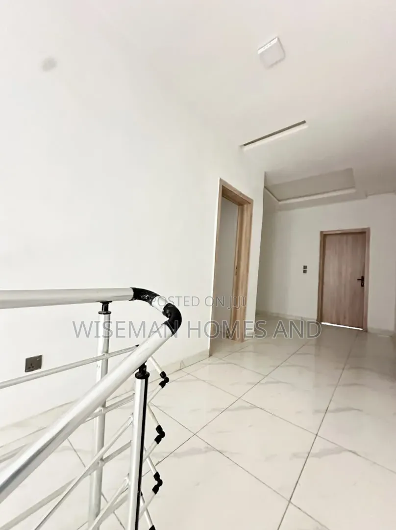 4bdrm Duplex in Orchid Road Lekki for rent in Lekki Expressway