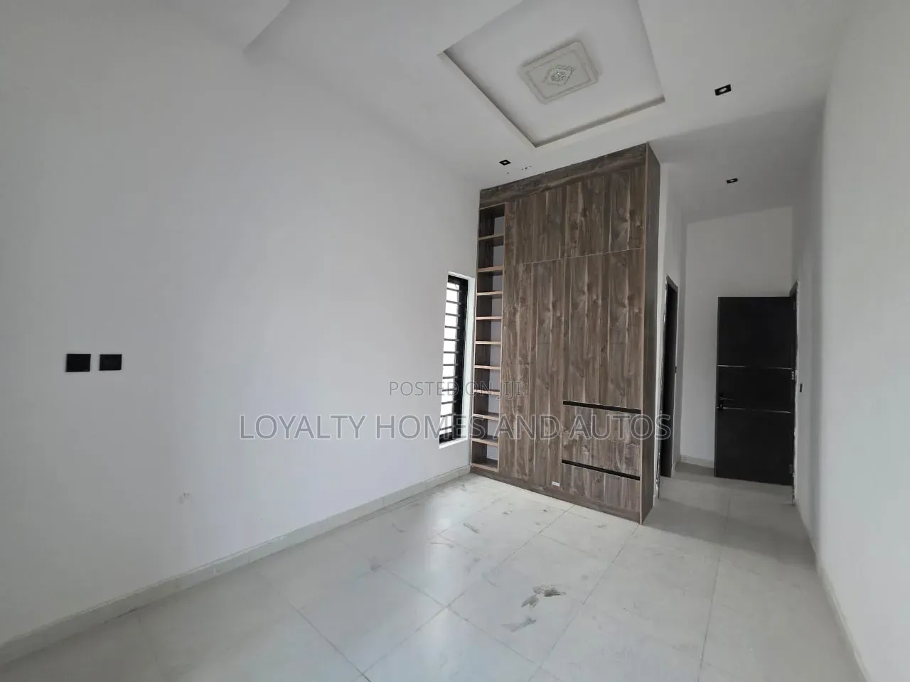 4bdrm Duplex in Oregun for sale in Oregun