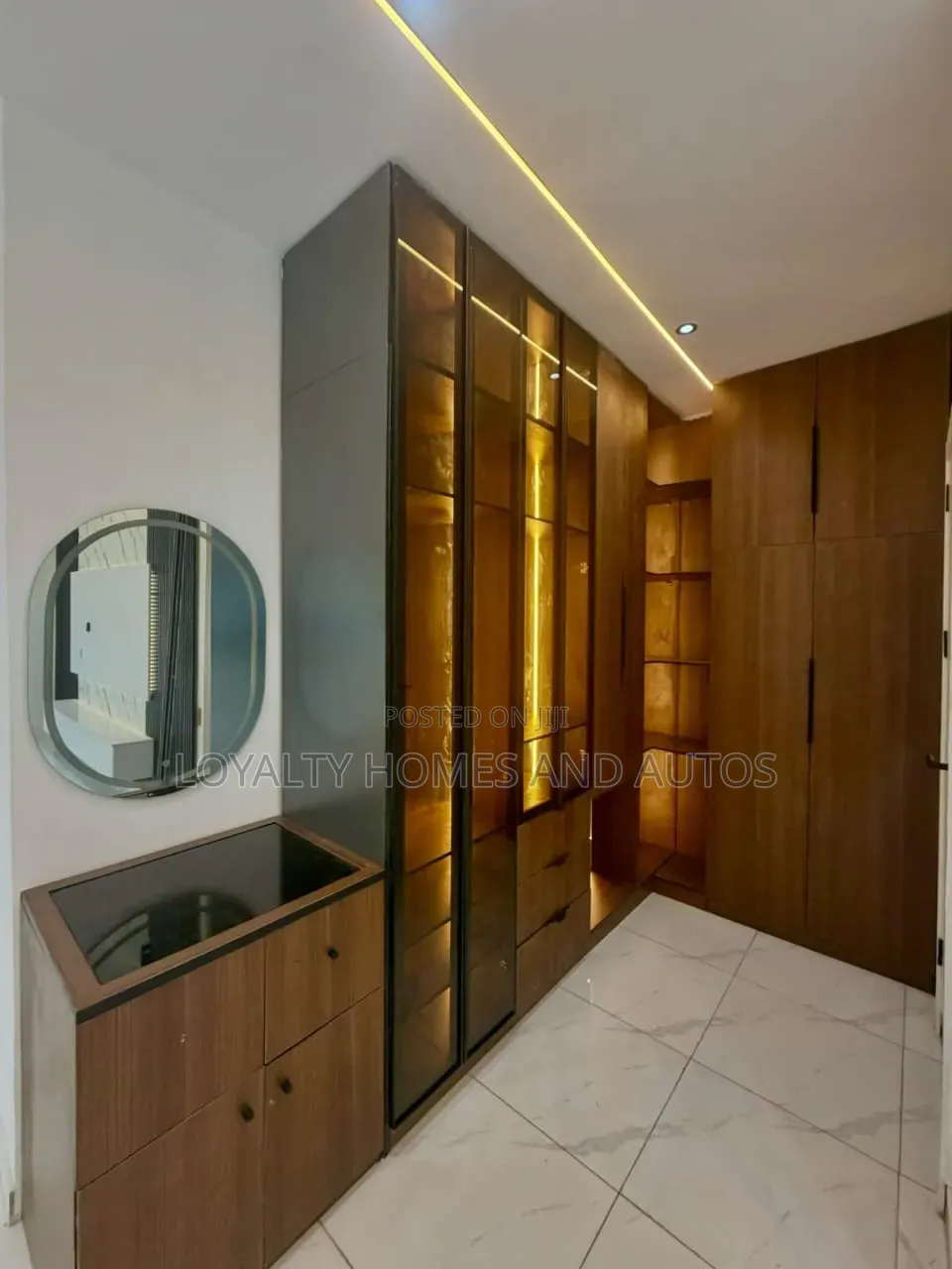 5bdrm Duplex in Omole Phase 1 for sale in Omole Phase 1