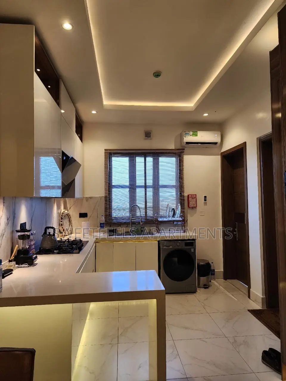 One Bedroom With Pool and Gym in Lekki Phase 1