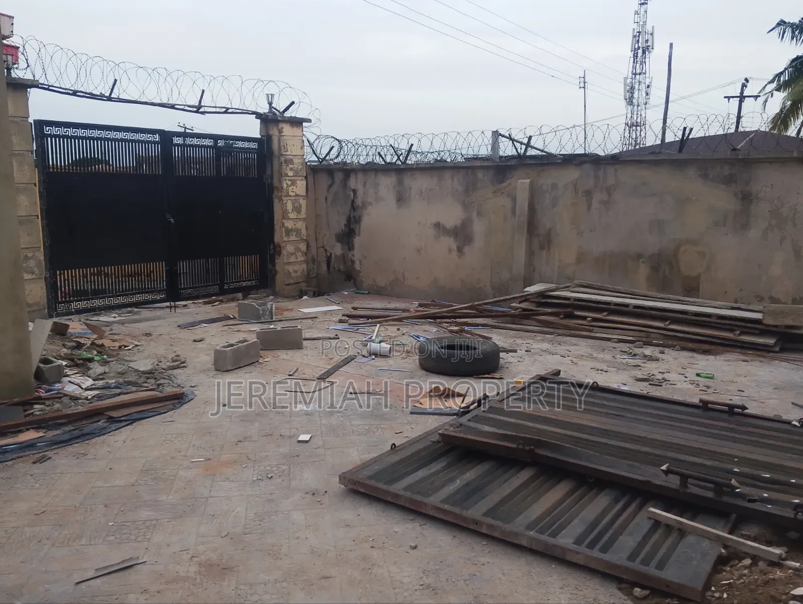 4bdrm Duplex in United Estate, Berger for sale in Berger