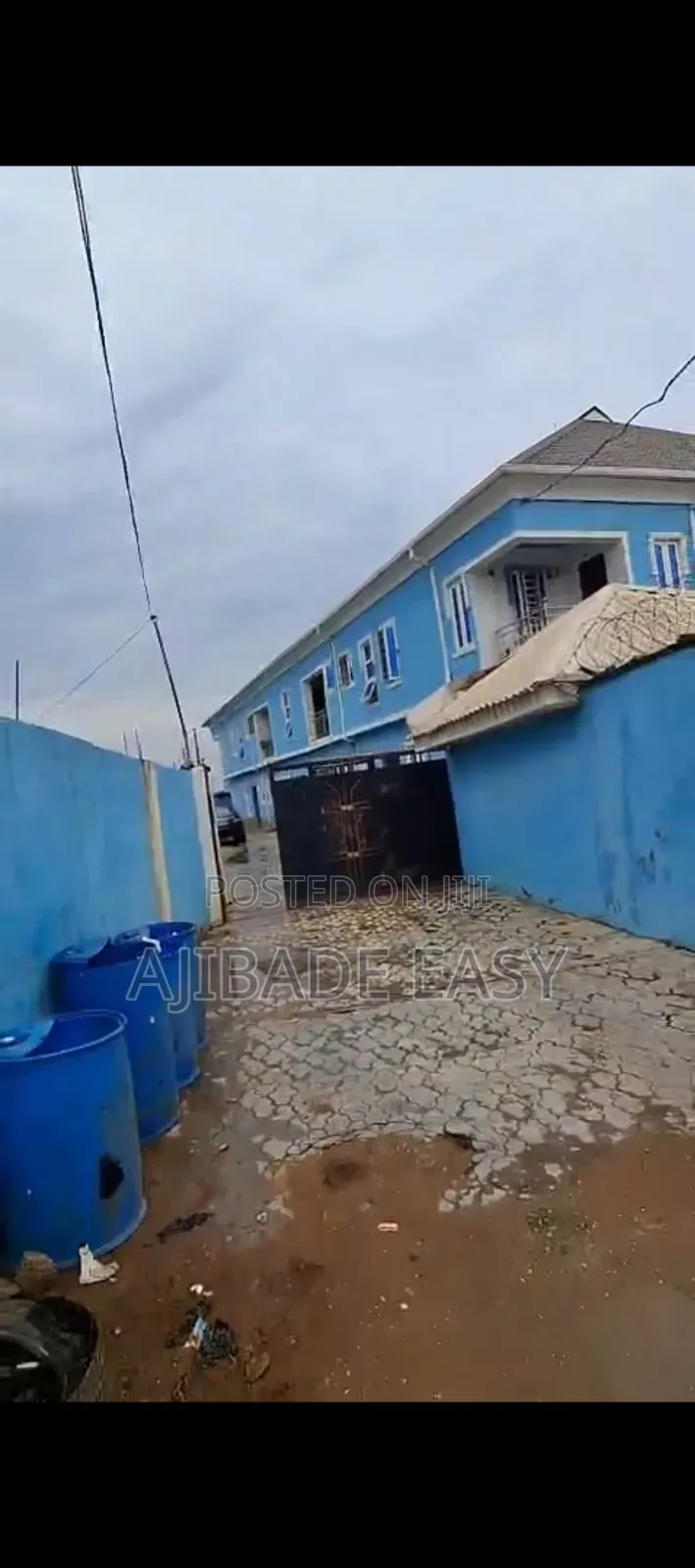 16bdrm Block of Flats in Ipaja Road for sale in Ipaja Road