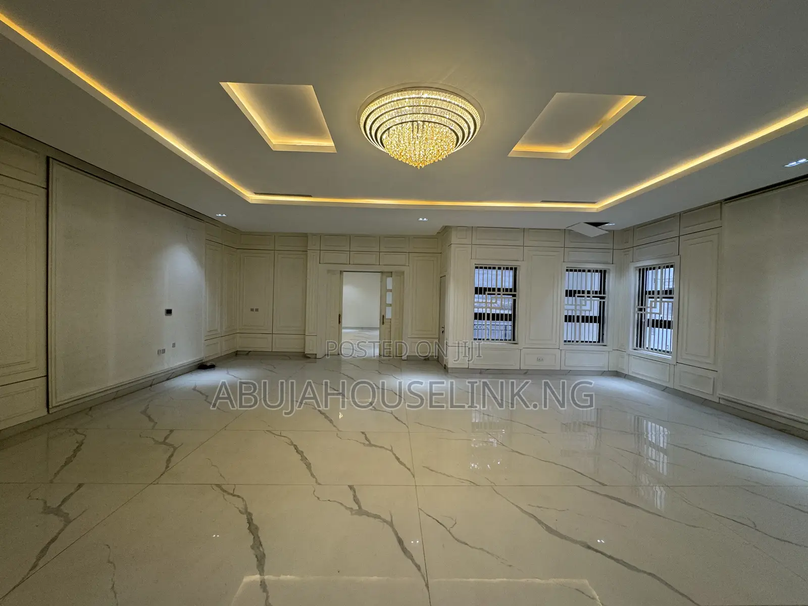 10bdrm Mansion in Maitama Main Abuja for sale in Maitama