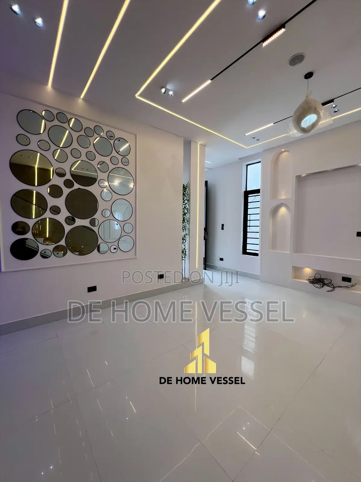 4bdrm Duplex in Ikota for sale in Ikota