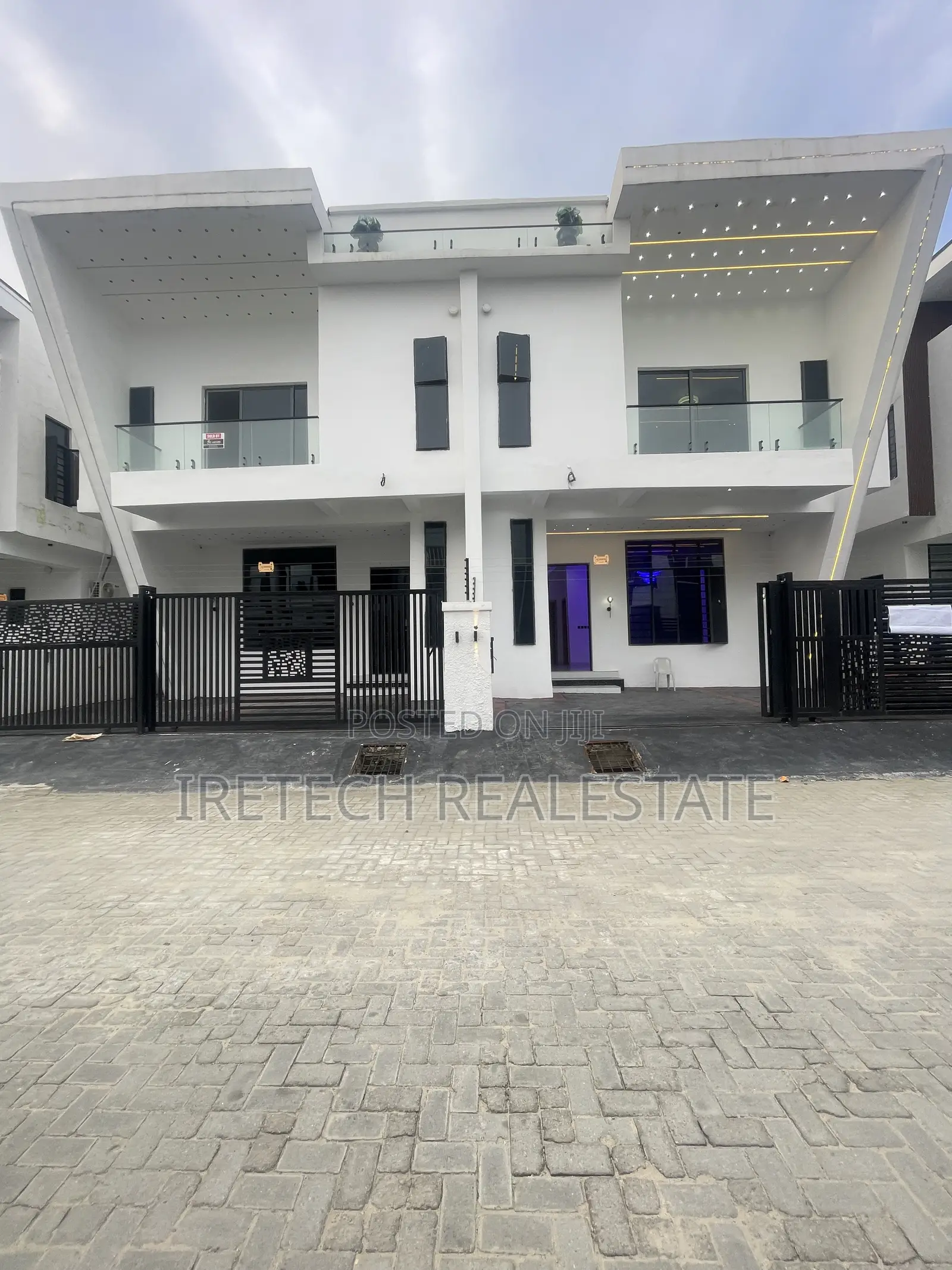 4bdrm Duplex in In A Gated Estate, Ado / Ajah for sale in Ado / Ajah