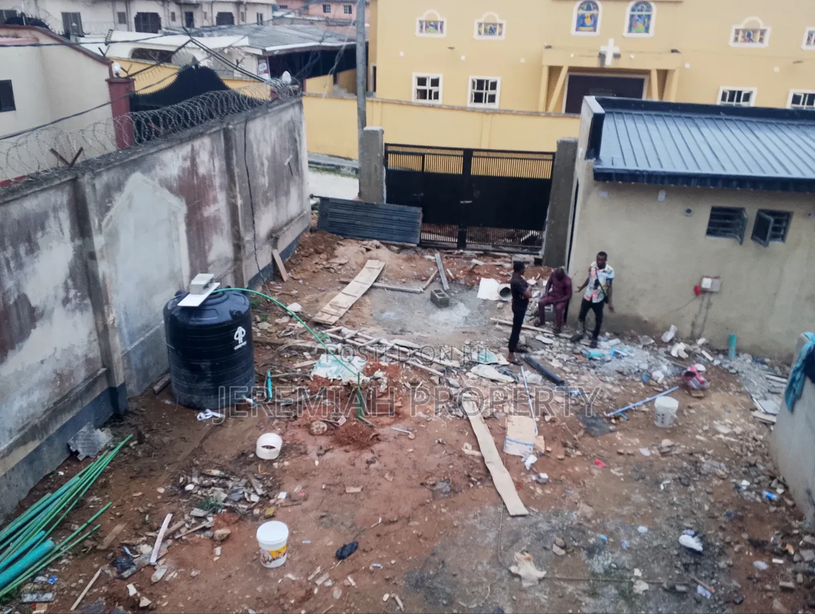3bdrm Duplex in United Estate, Berger for sale in Berger