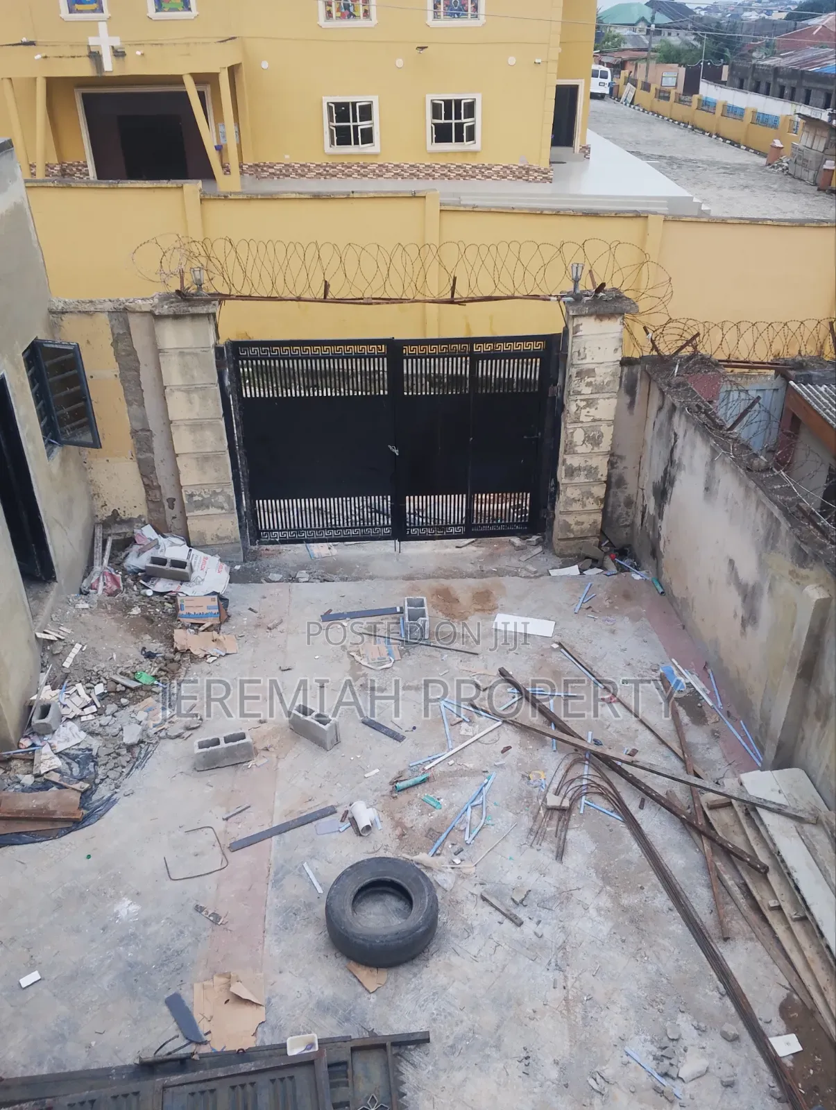 3bdrm Duplex in United Estate, Berger for sale in Berger
