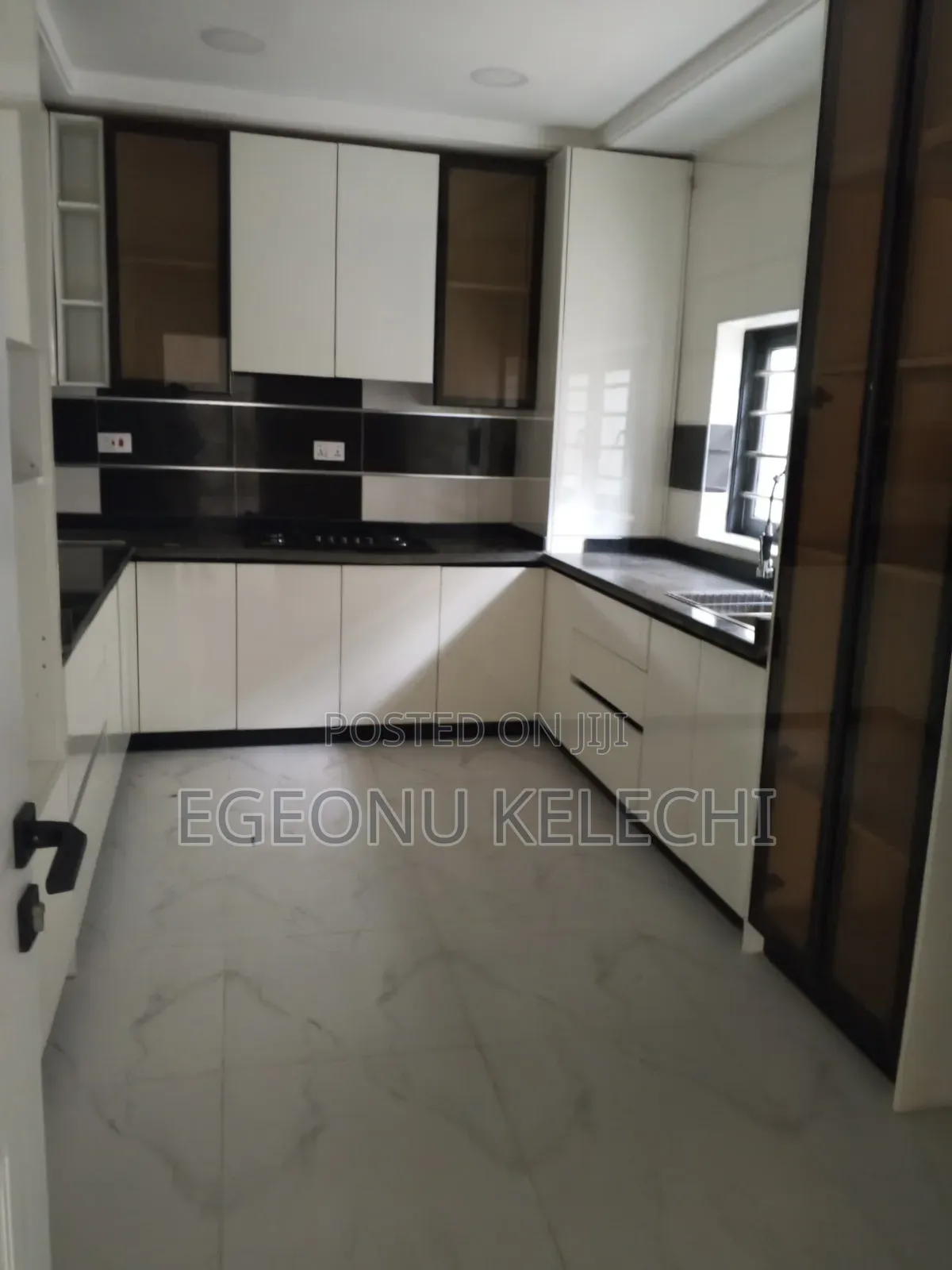 4bdrm Duplex in Katampe Extension for sale in Katampe Extension