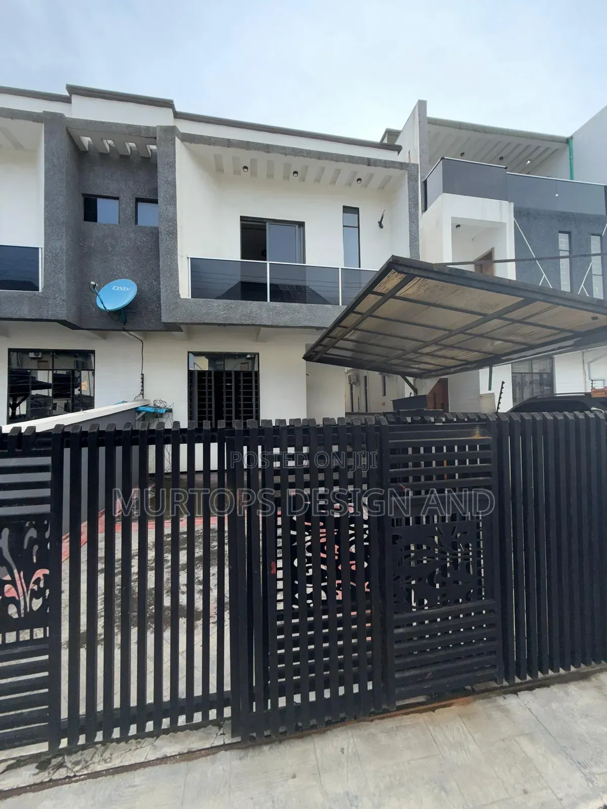 4bdrm Duplex in Chevron for rent in Chevron