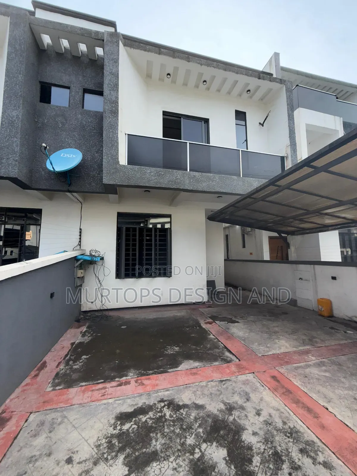 4bdrm Duplex in Chevron for rent in Chevron