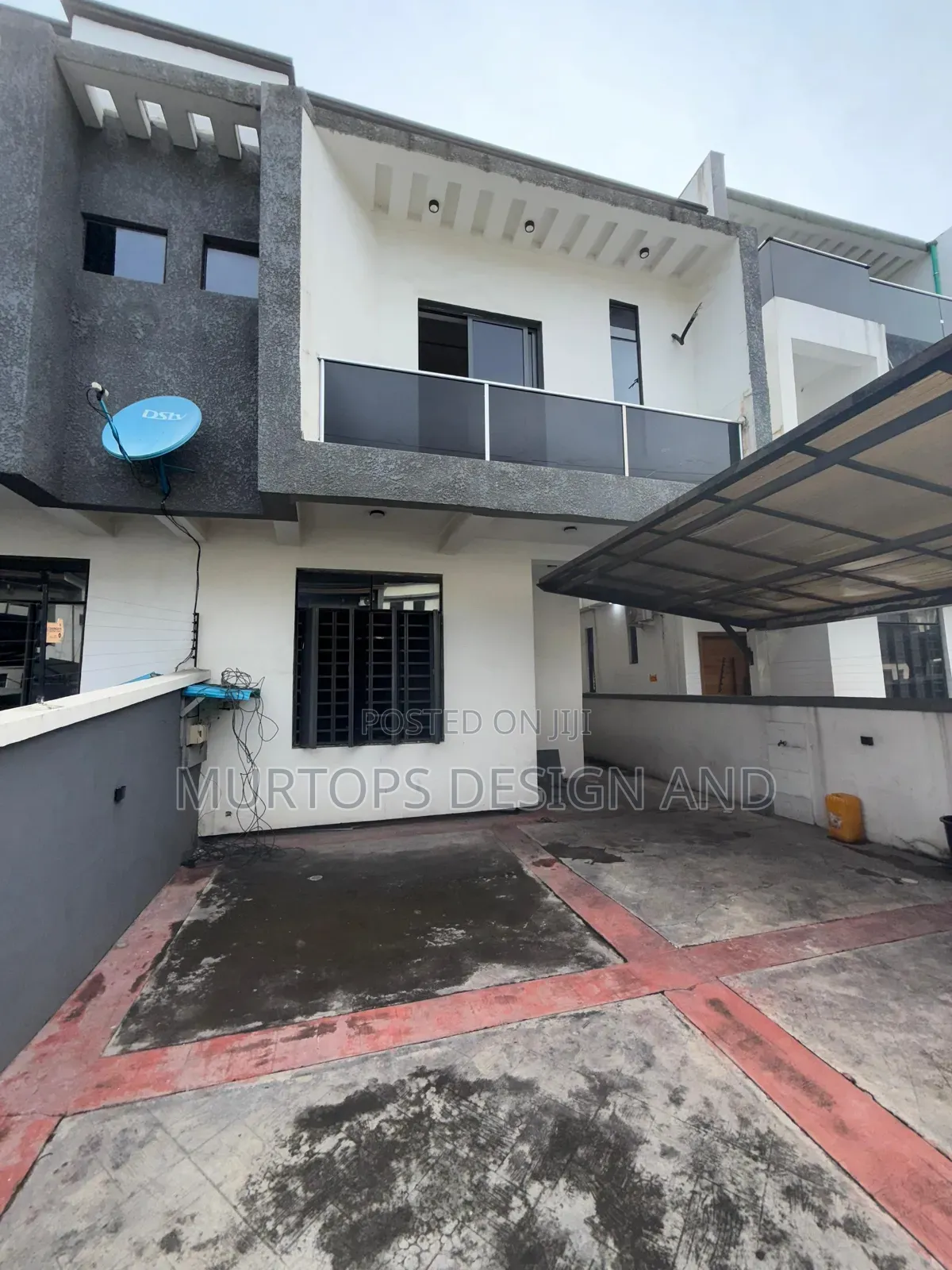 4bdrm Duplex in Chevron for rent in Chevron