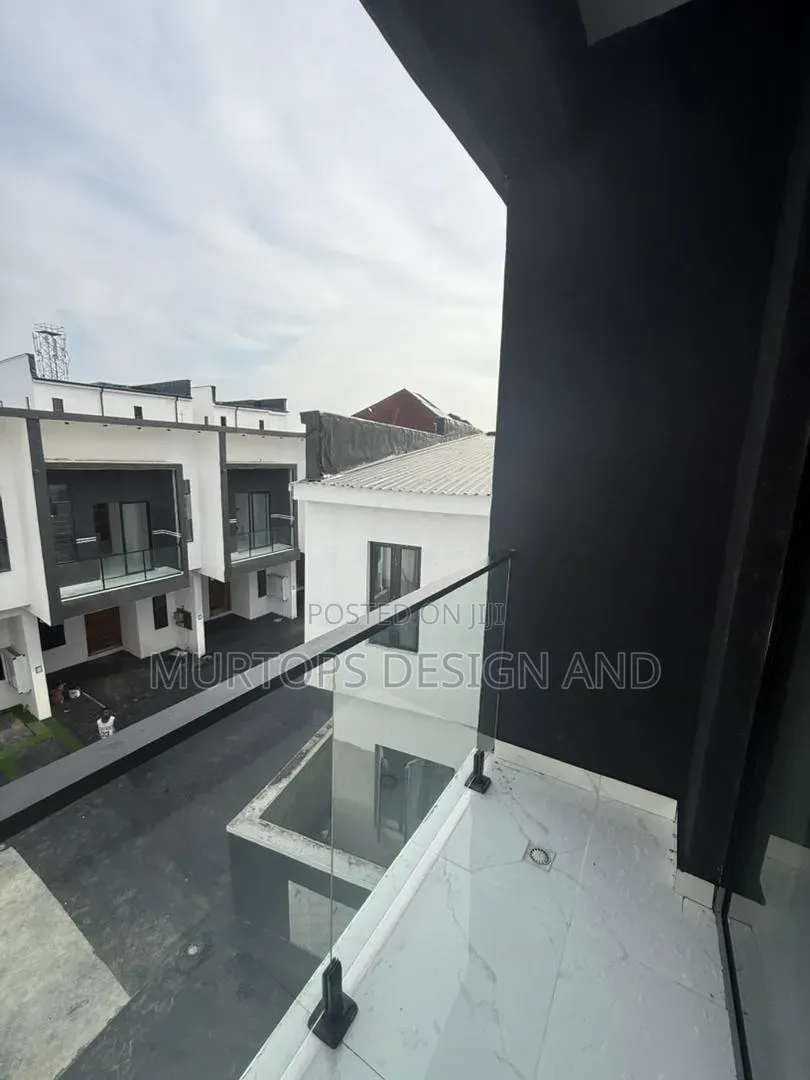 2bdrm Apartment in Chevron for rent in Chevron