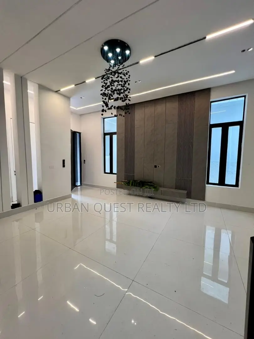 4bdrm Duplex in Ajah for sale in Ajah