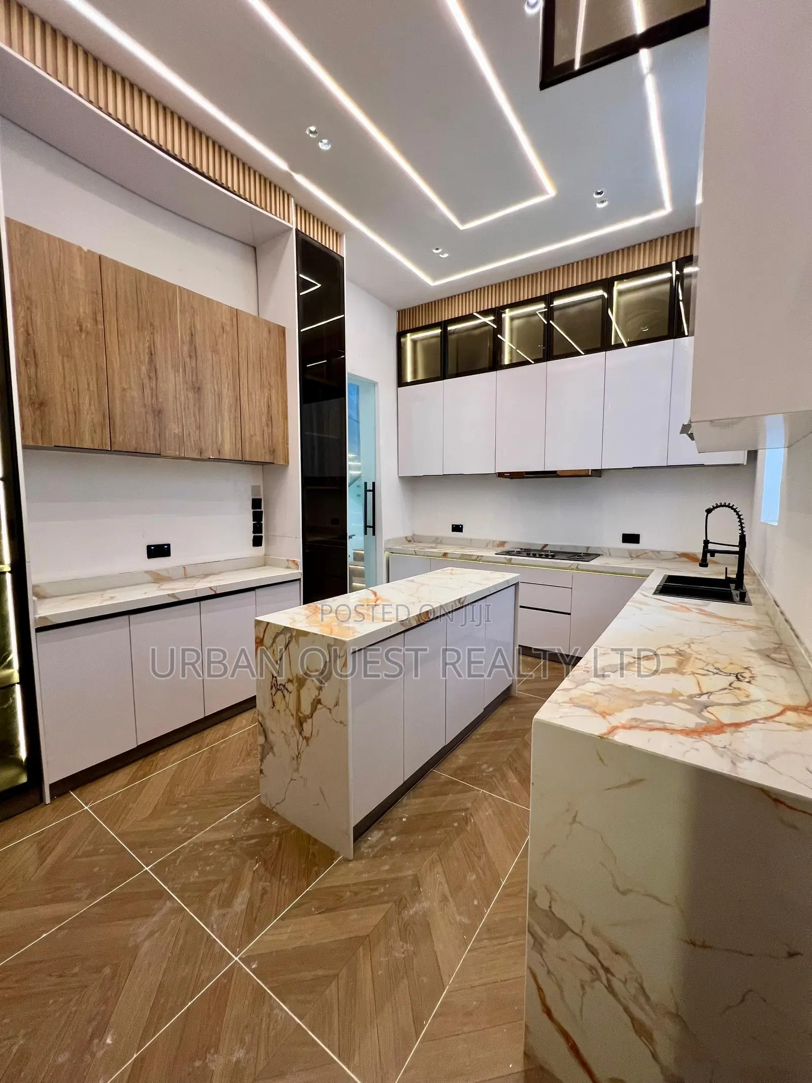 4bdrm Duplex in Ajah for sale in Ajah
