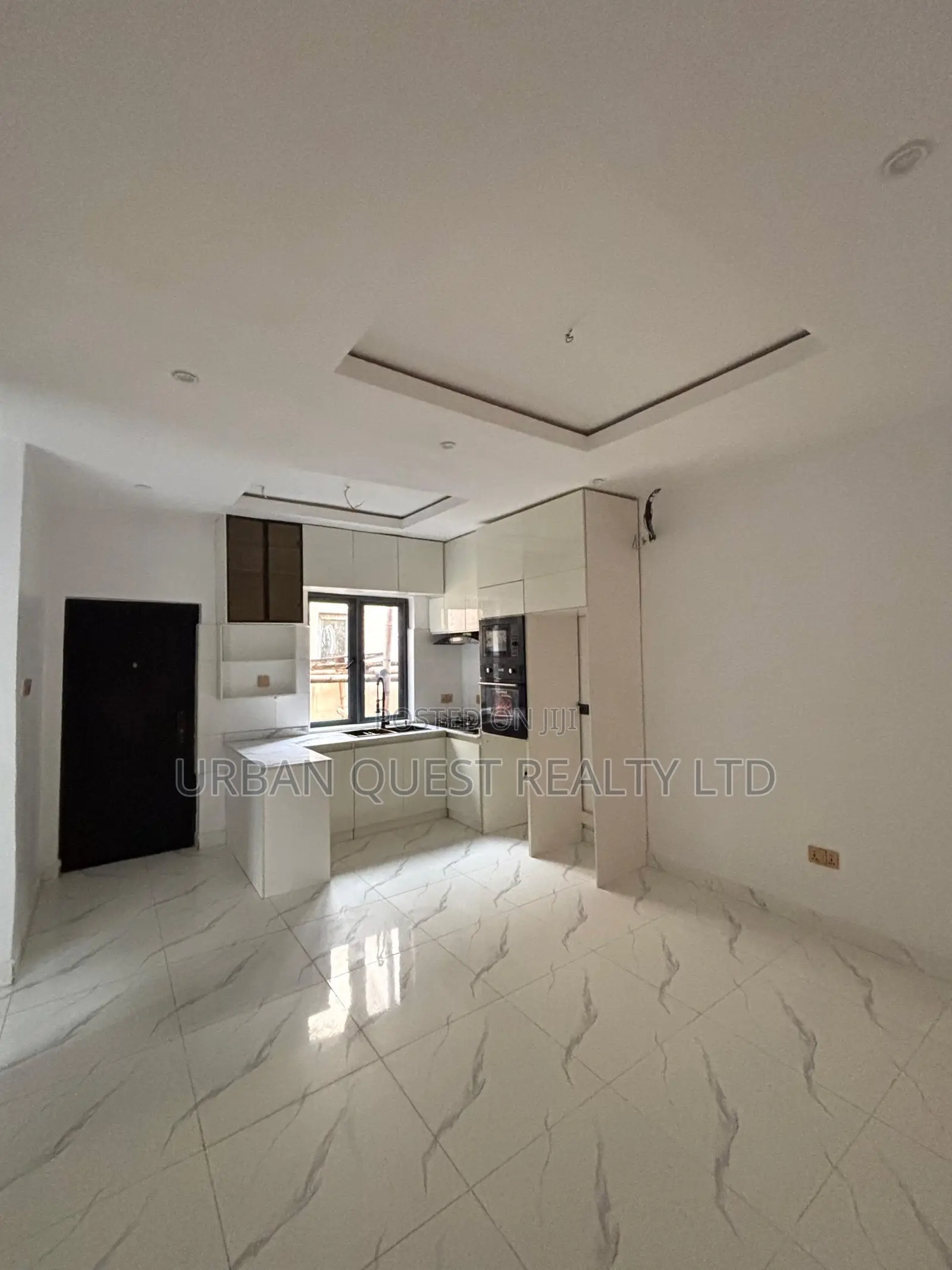 1bdrm Apartment in Lekki Phase 1 for sale in Lekki Phase 1