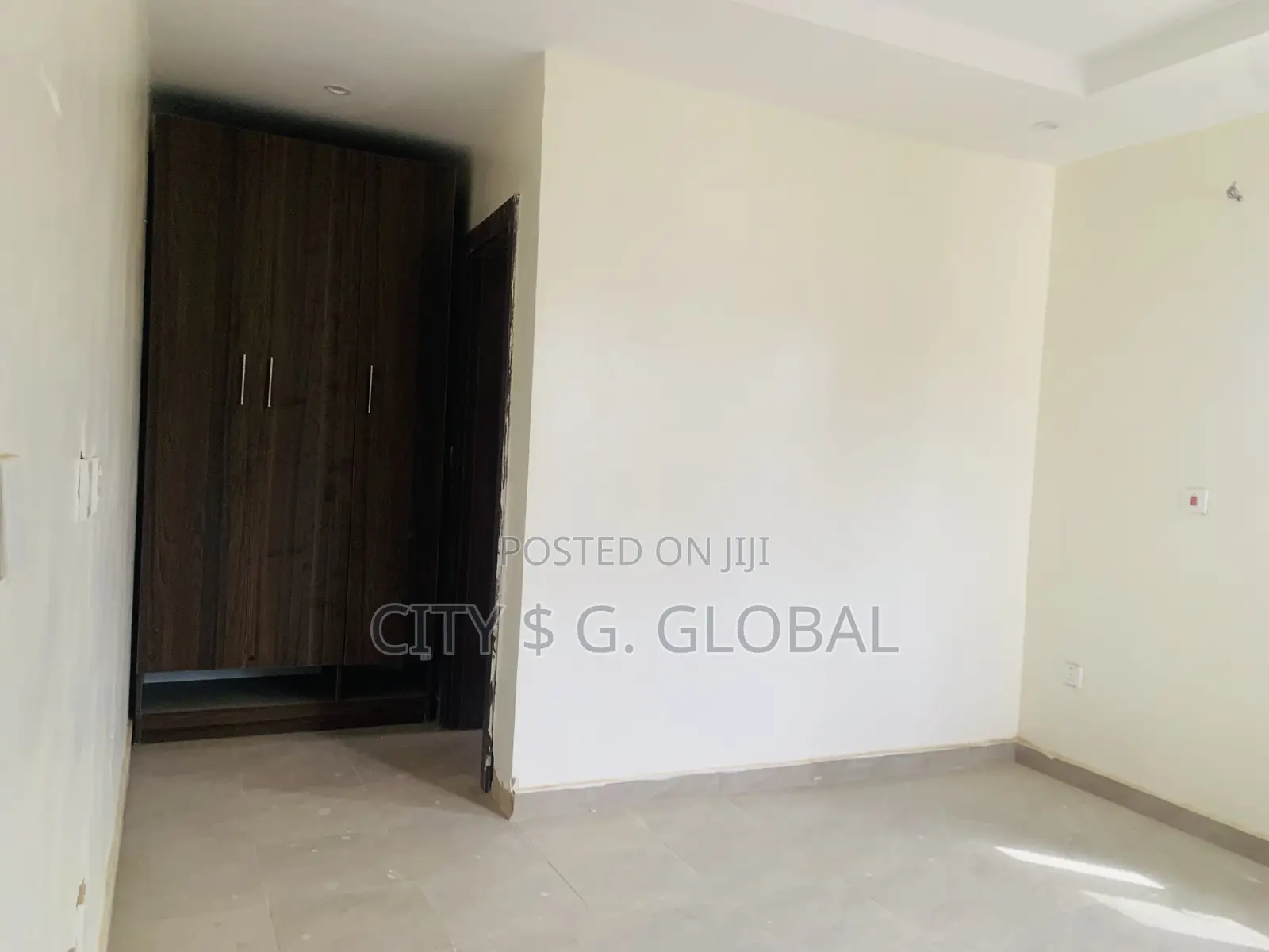 3 Bedroom Apartment Block of Flat in Zone B