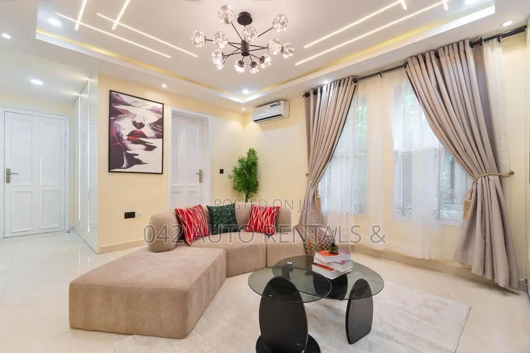 Luxury 1 Bedroom Apartment in a Serene in Lekki Phase 1