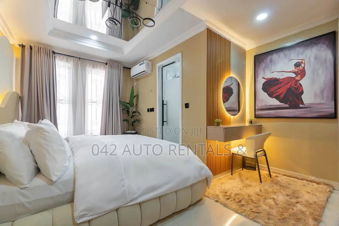 Luxury 1 Bedroom Apartment in a Serene in Lekki Phase 1