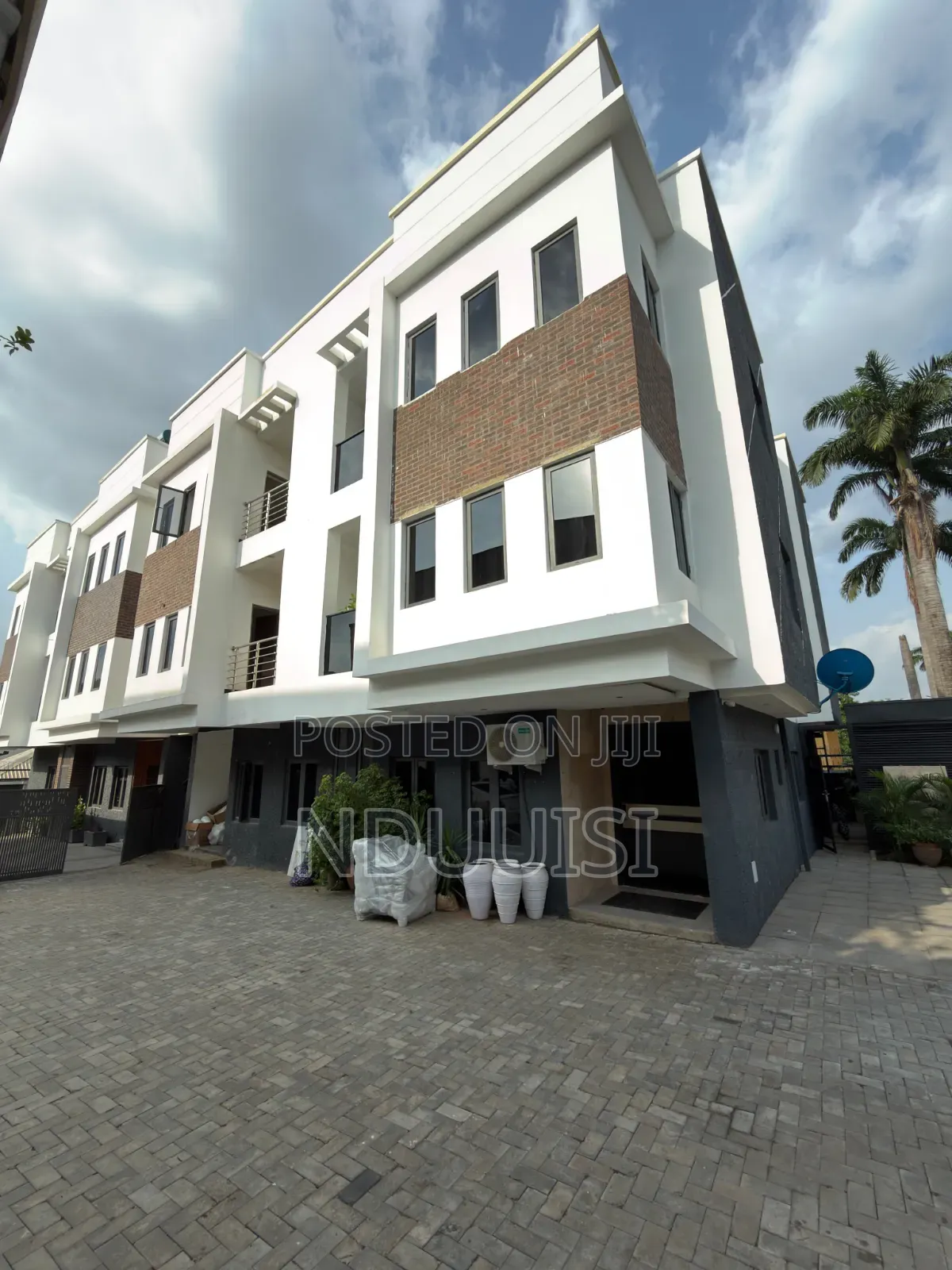 4bdrm Townhouse/Terrace in Wuse 2 for sale in Wuse 2