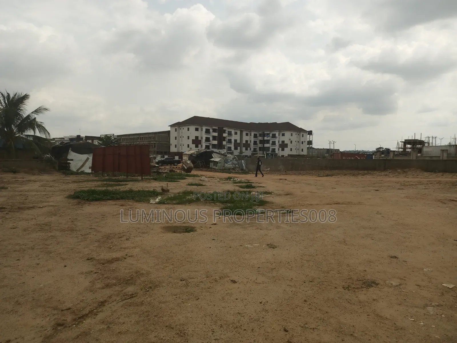 3bdrm Apartment in Jahi Luxury for sale in Jahi