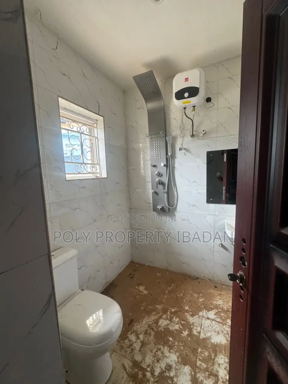 4bdrm Duplex in Olusoji Avenue, Oluyole Estate for rent in Oluyole Estate