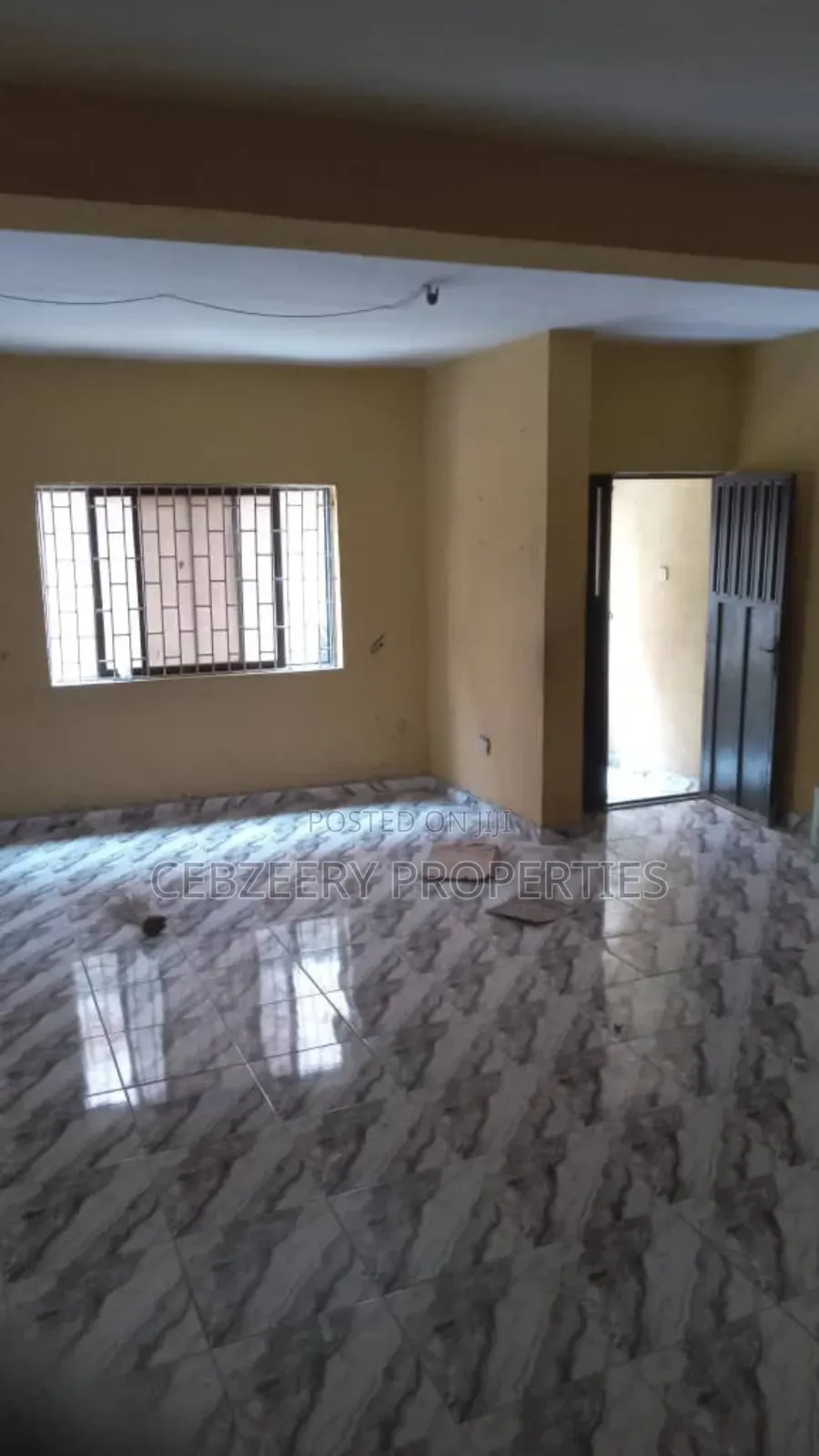 3bdrm Block of Flats in Akute Ajuwon for rent in Akute Ajuwon