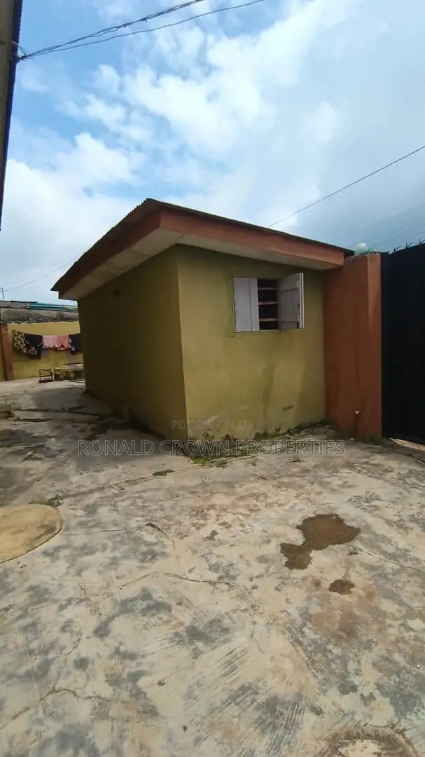 3bdrm Apartment in Bucknor for sale in Bucknor