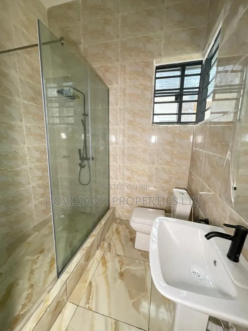 3bdrm Apartment in Ikota for sale in Ikota