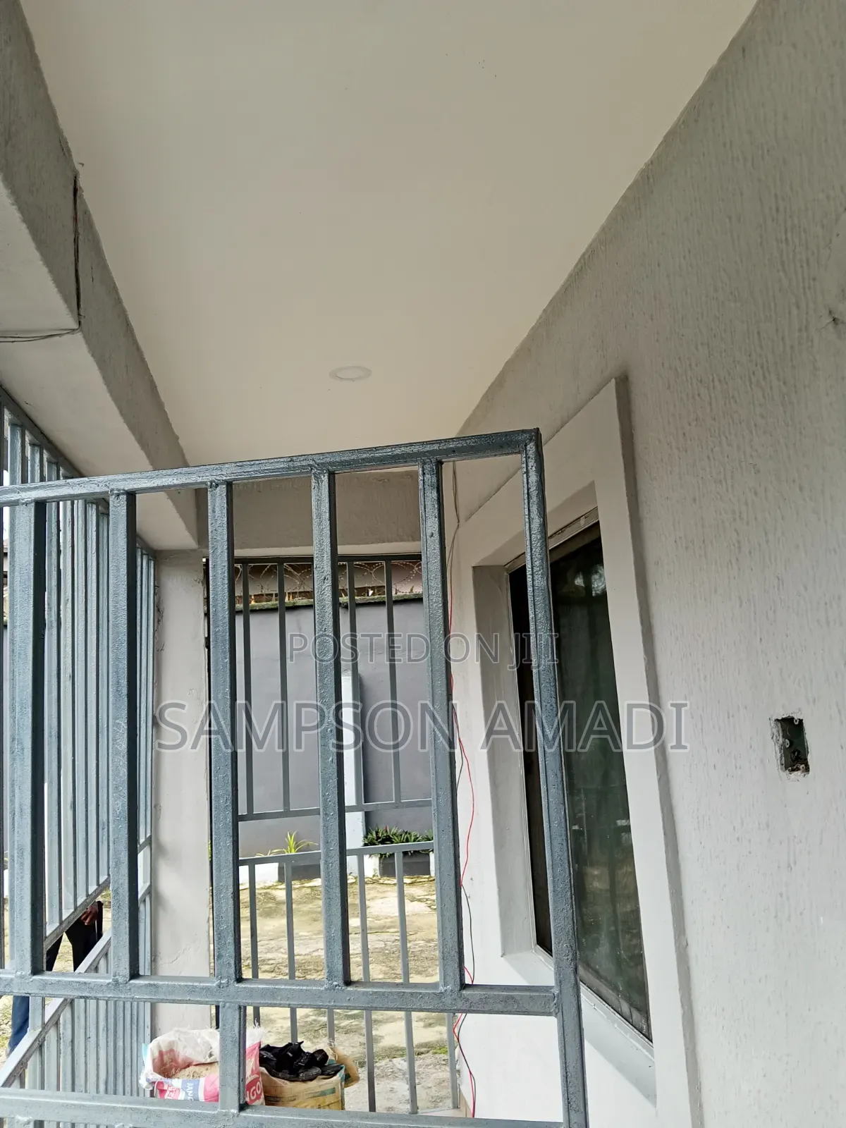 To Let Very Clean P O P Standard 2 Bedroom Flat at Rumuoghalu 1.6m in Rumuahalu