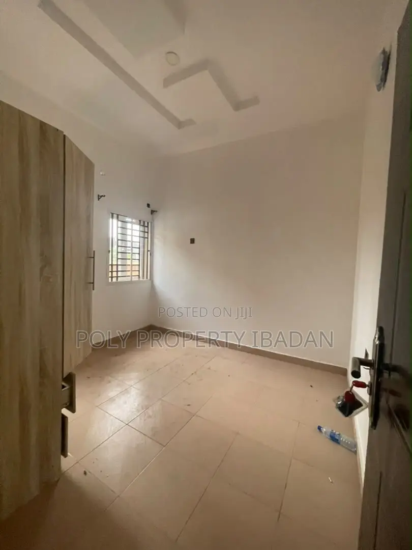2bdrm Apartment in White Gate Estate for rent in Oluyole Estate