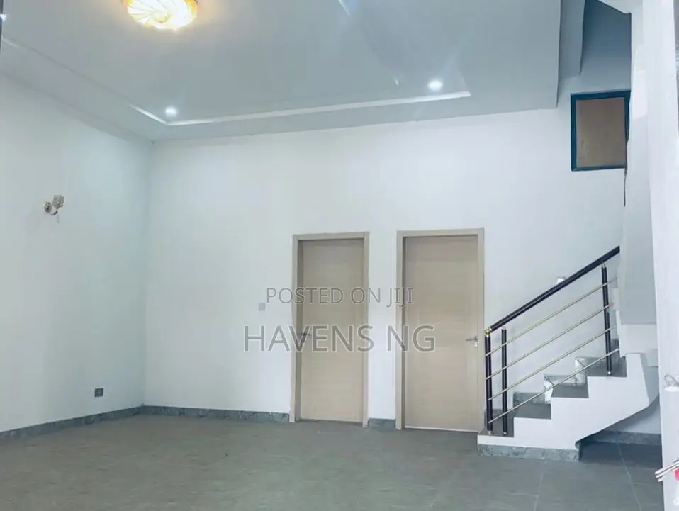 4bdrm House in Ikota for sale in Ikota