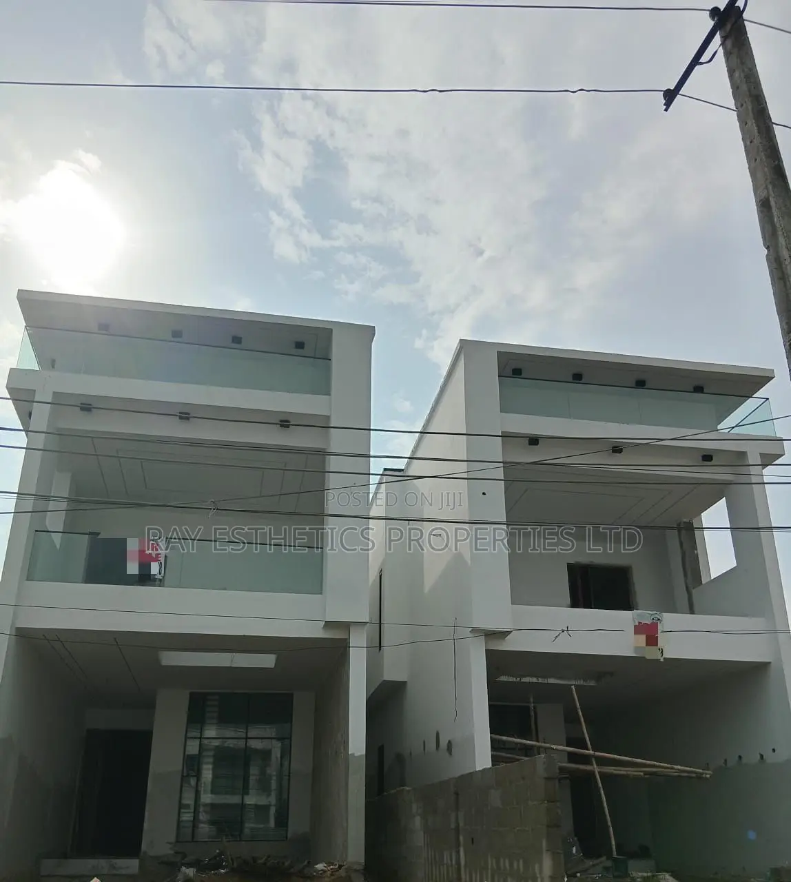 5bdrm Duplex in Bakare/Bera Estate, for sale in Chevron