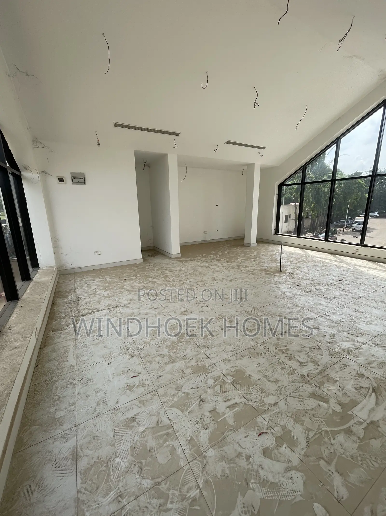 Duplex Shop/Office Space Measuring 190sqms in Area 8