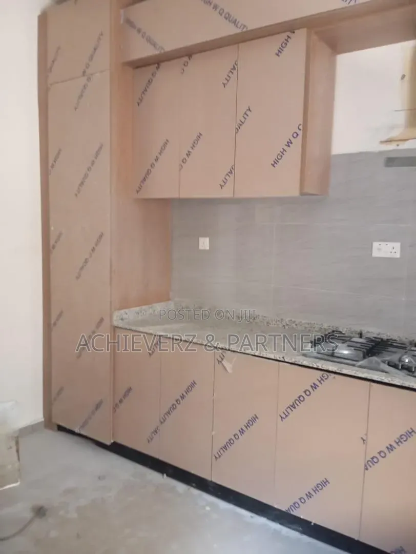 5bdrm Duplex in Guzape District for rent in Guzape District