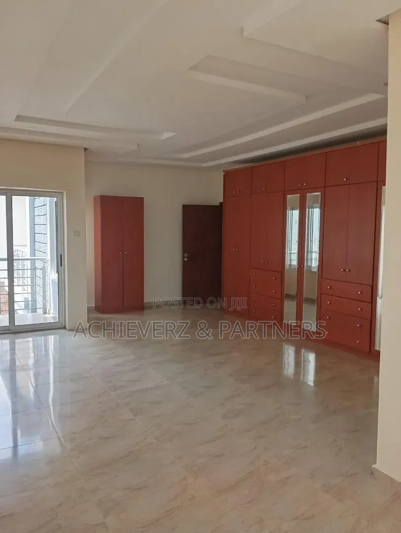5bdrm Duplex in Guzape District for rent in Guzape District