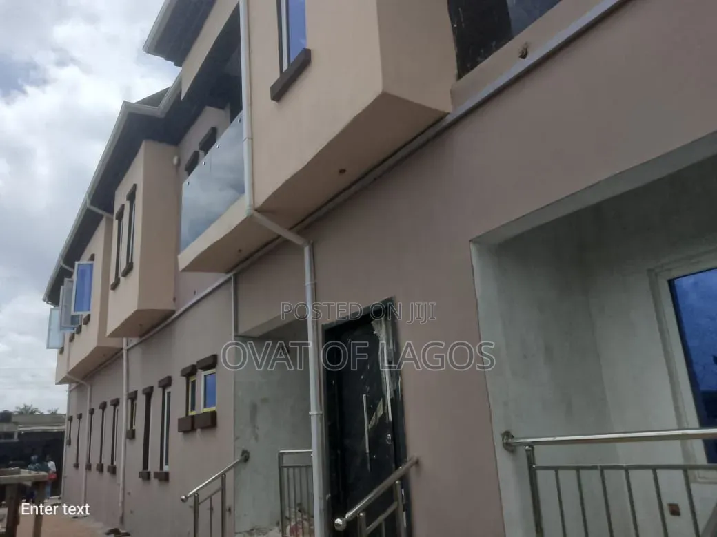 2bdrm Apartment in Kola, Oke-Odo for rent in Oke-Odo
