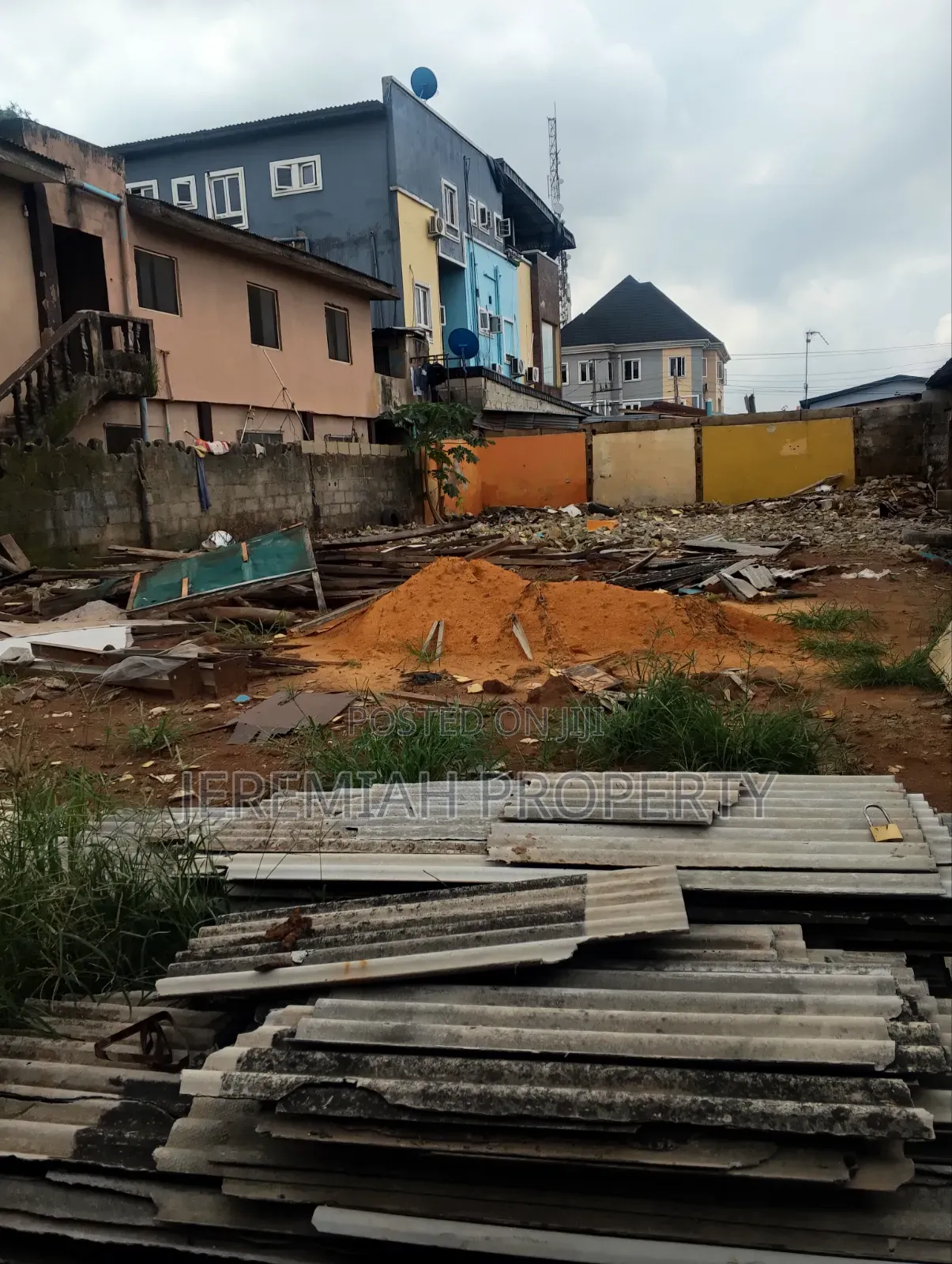 Land for Lease Off Ogunusi Rd in Berger