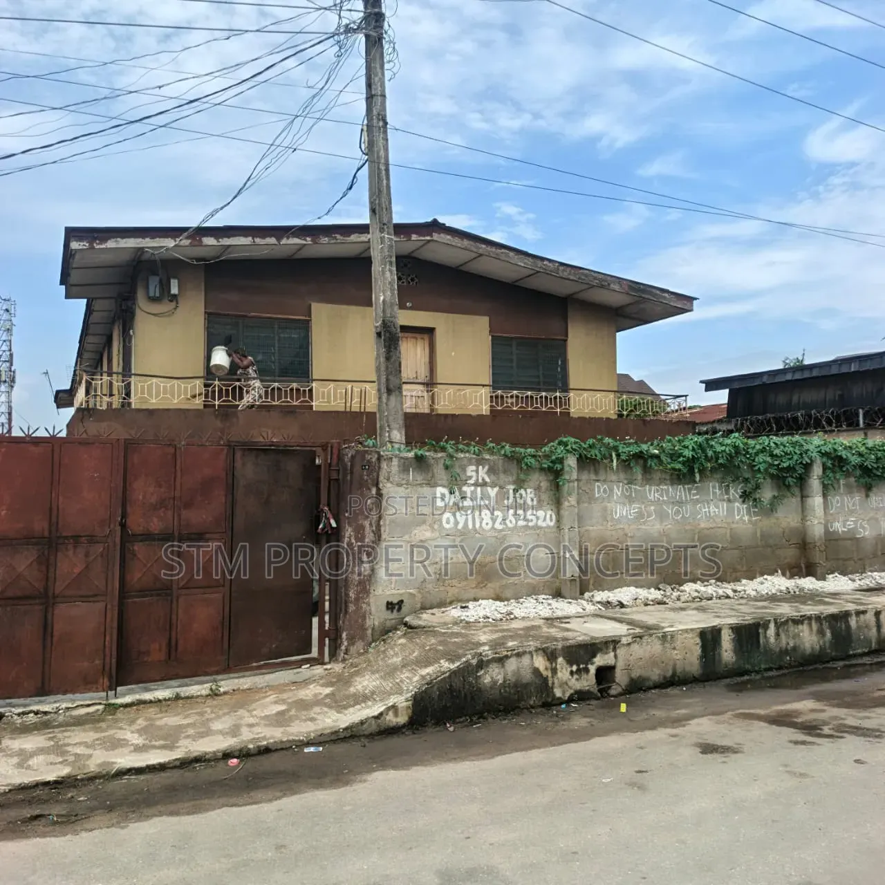 Furnished 3bdrm House in Dopemu for sale in Dopemu