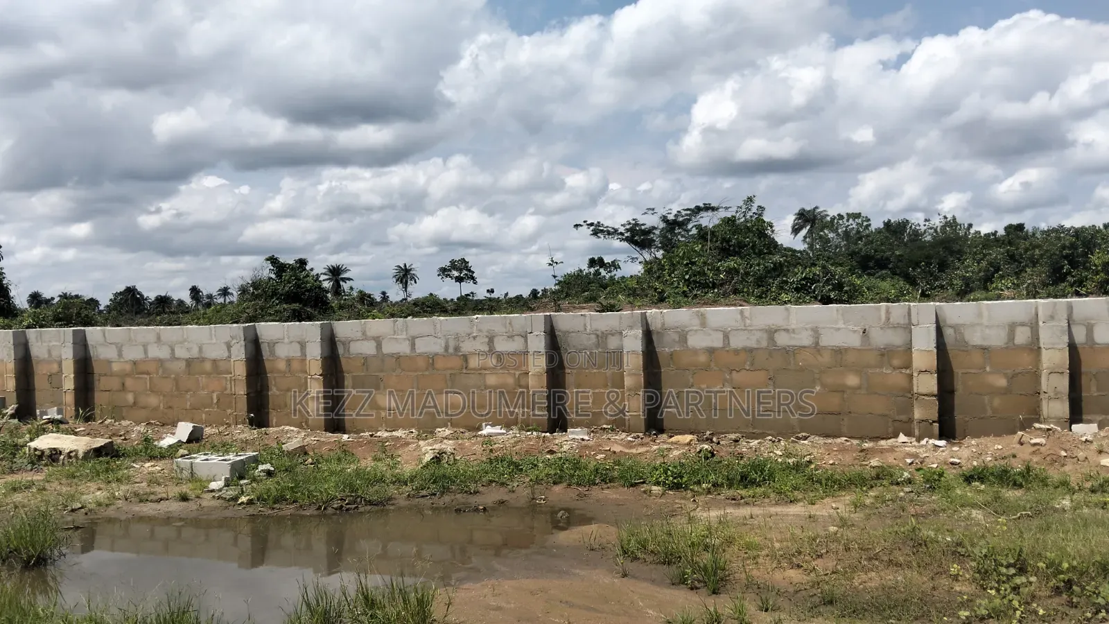For Sale : 5000 Sqmtrs Residential Land in Eleme