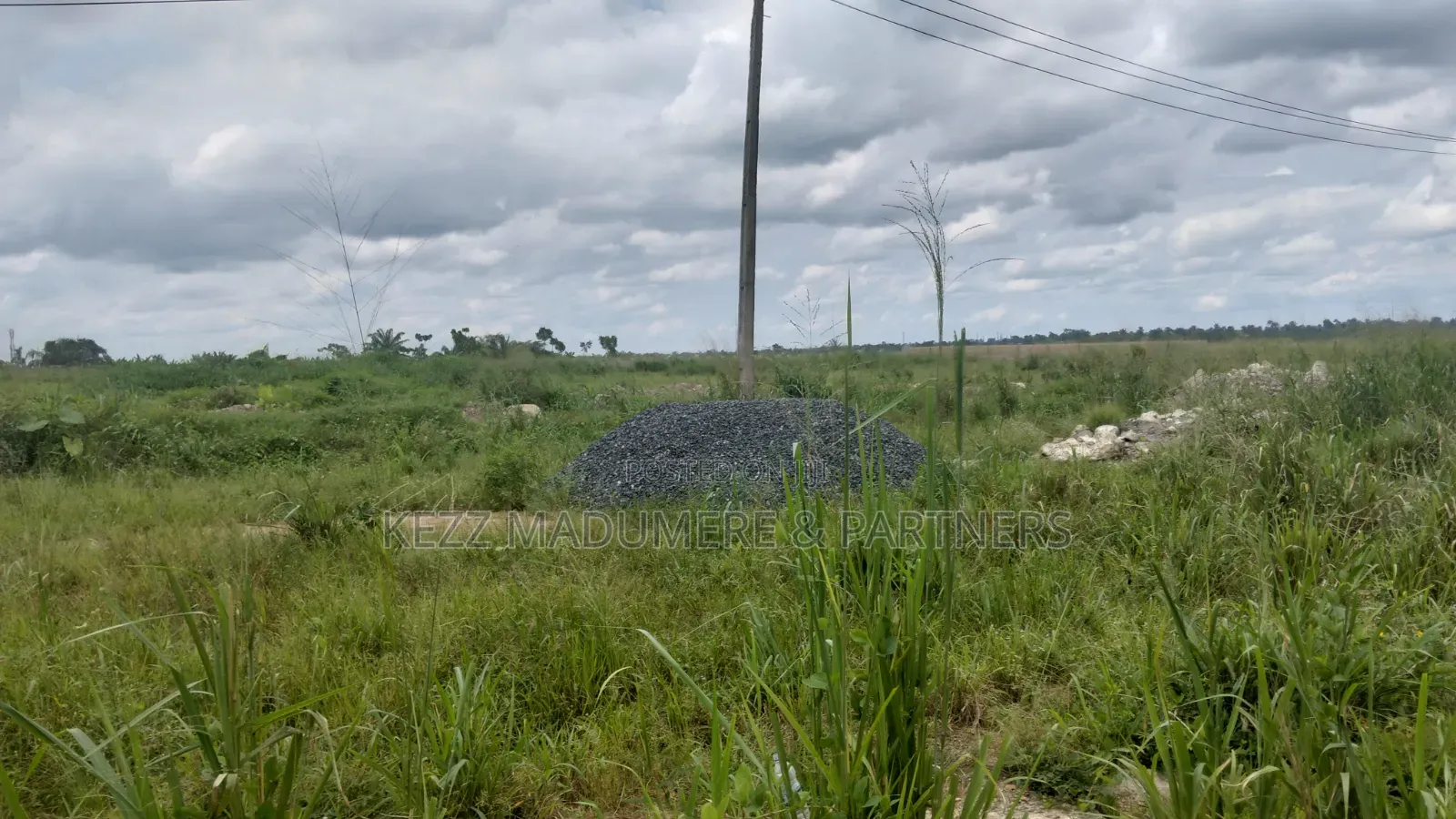 For Sale : 5000 Sqmtrs Residential Land in Eleme