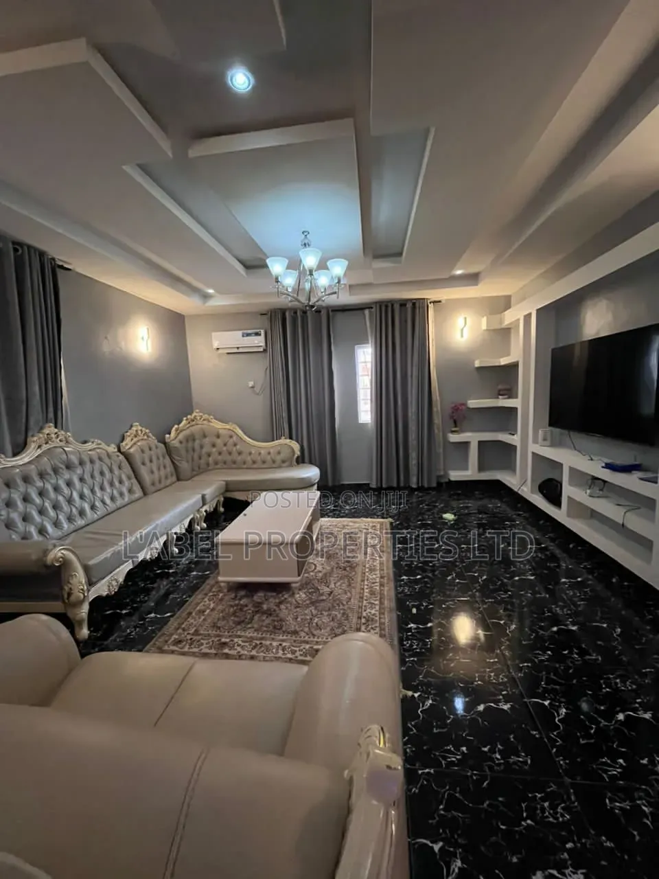 Furnished 3bdrm Bungalow in Cityview Estate for rent in Dakwo District