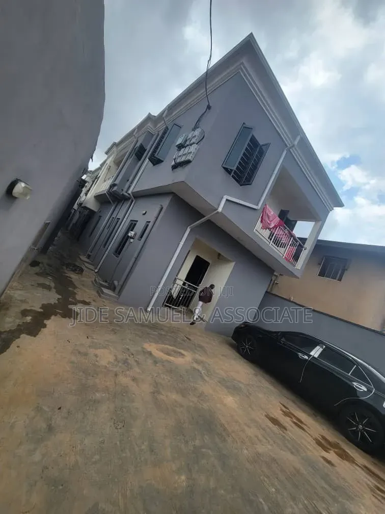 2bdrm Block of Flats in Ayobo for rent in Ayobo