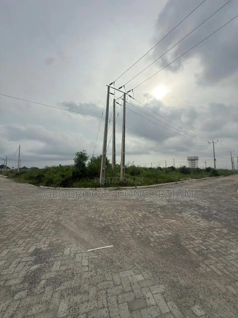 Premium Residential 578sqm for Sale – Park Manor Estate, Samonda. in Samonda