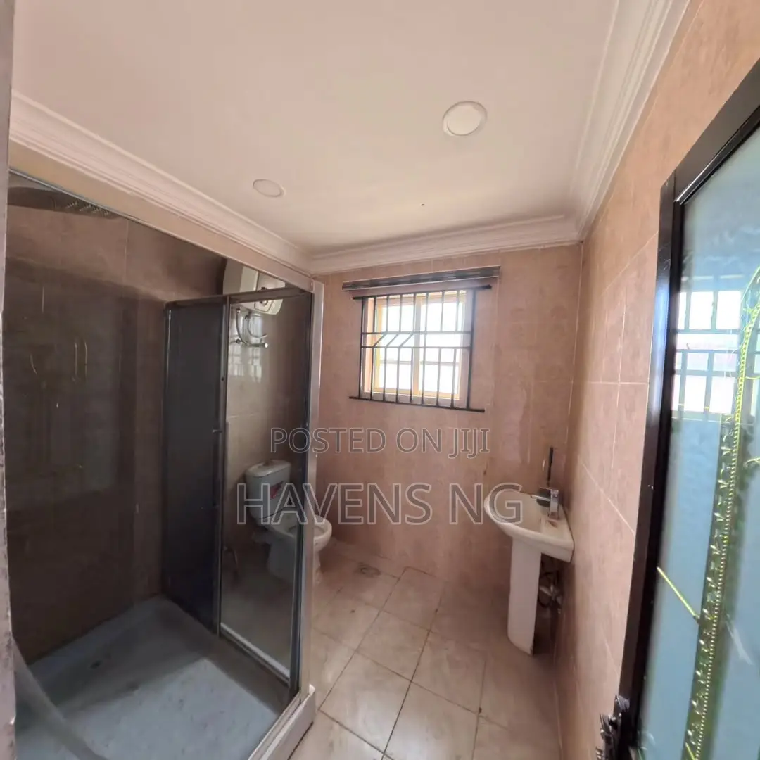 4bdrm Bungalow in Abeokuta South for sale in Abeokuta South