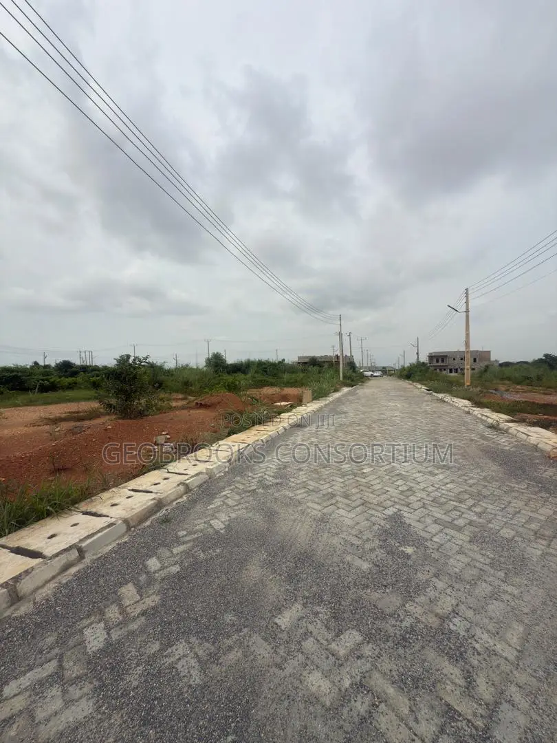 Premium 1,089sqm Dry Residential Land in Park Manor Estate, Samonda in Samonda