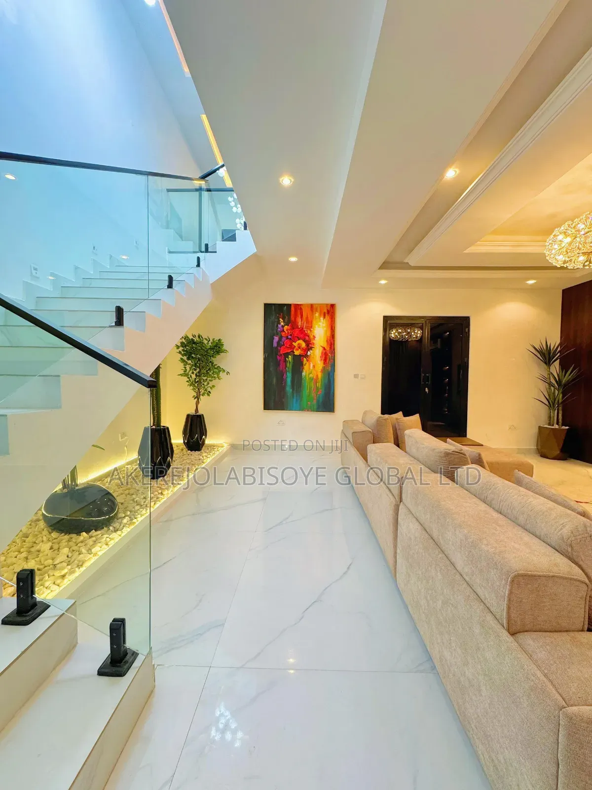 Furnished 3bdrm Townhouse / Terrace in In An Estate, Life Camp for rent in Life Camp