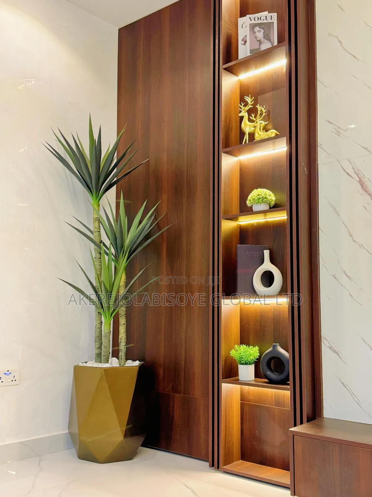 Furnished 3bdrm Townhouse / Terrace in In An Estate, Life Camp for rent in Life Camp