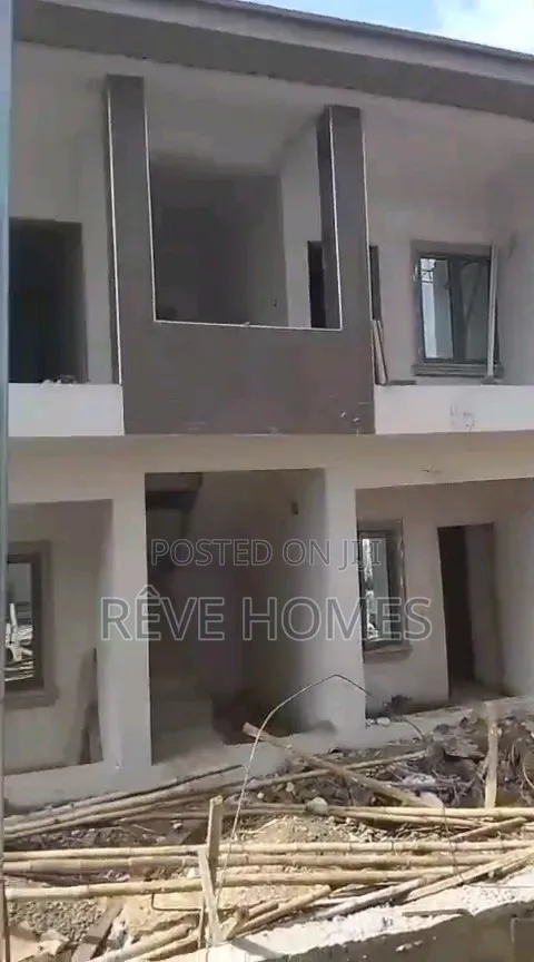 3bdrm Apartment in Millenuim/UPS for rent in Millenuim/UPS