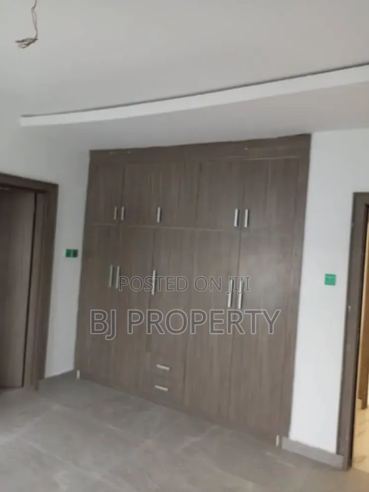 4bdrm Bungalow in Hill View, Kubwa for rent in Kubwa